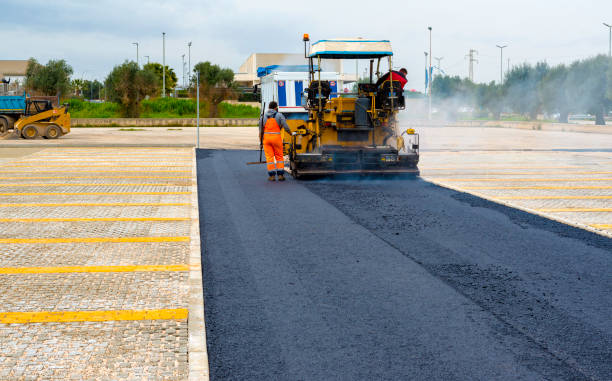 Best Residential Driveway Paver Services  in Brookfield, IL
